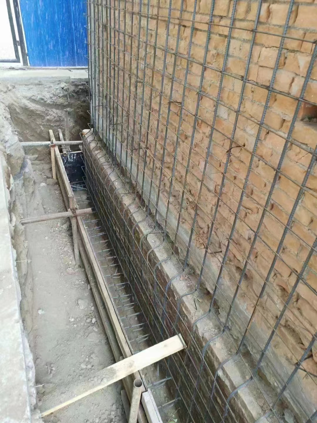 山南承重墙加固施工方面的七种方法